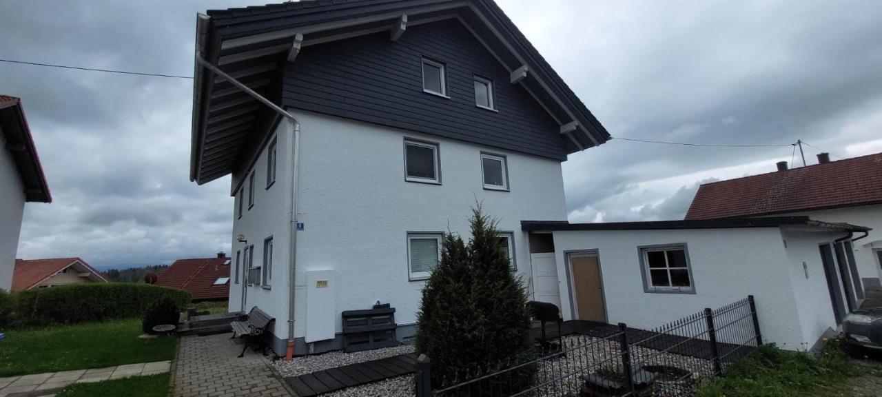 Green-Art-Living Fuer 3 Im Allgaeu Mit Queensize & Wifi Lauben  Esterno foto